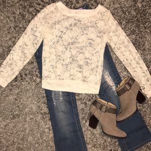 Forever 21 Long-Sleeve Lace Top